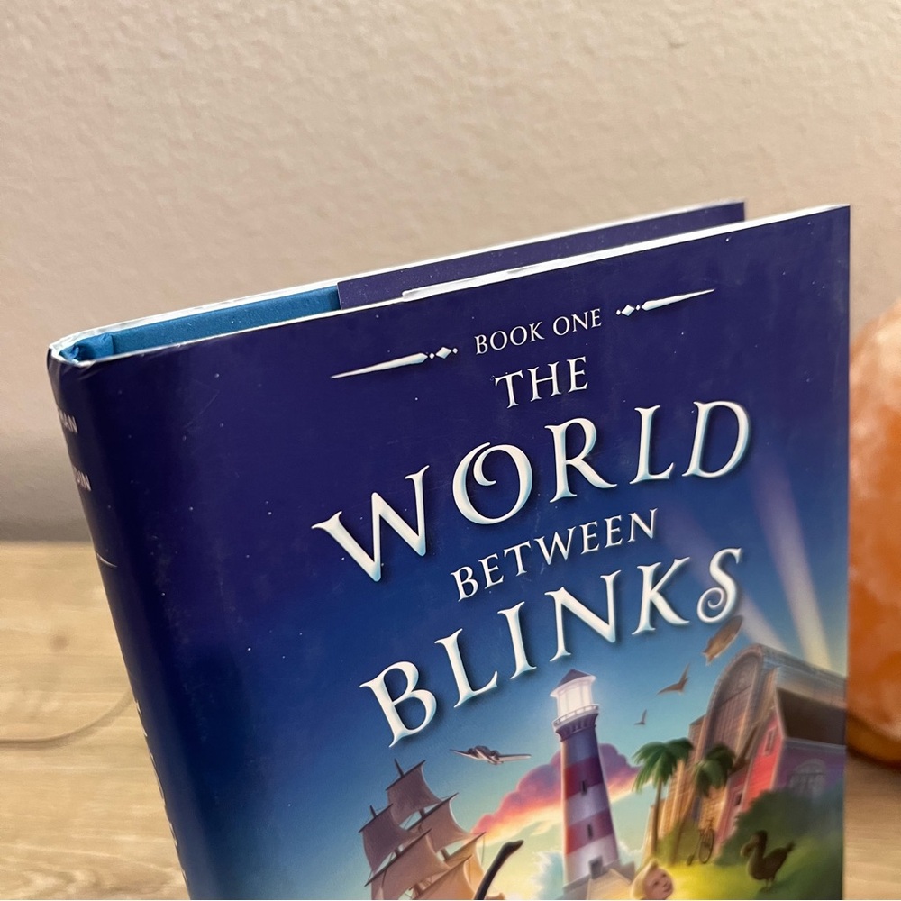 The World Between Blinks Book 1 Amie Kaufman Ryan Graudin First Edition HC - Picture 2 of 16